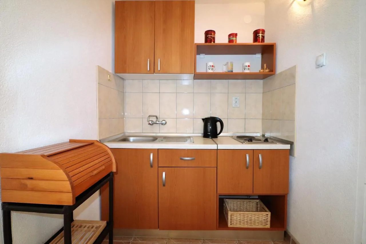Studio Apartman Vera Vir No 1 Croatia